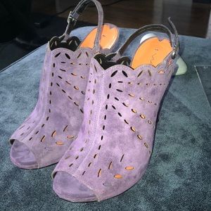 BRAND NEW PEEP TOE HEELS